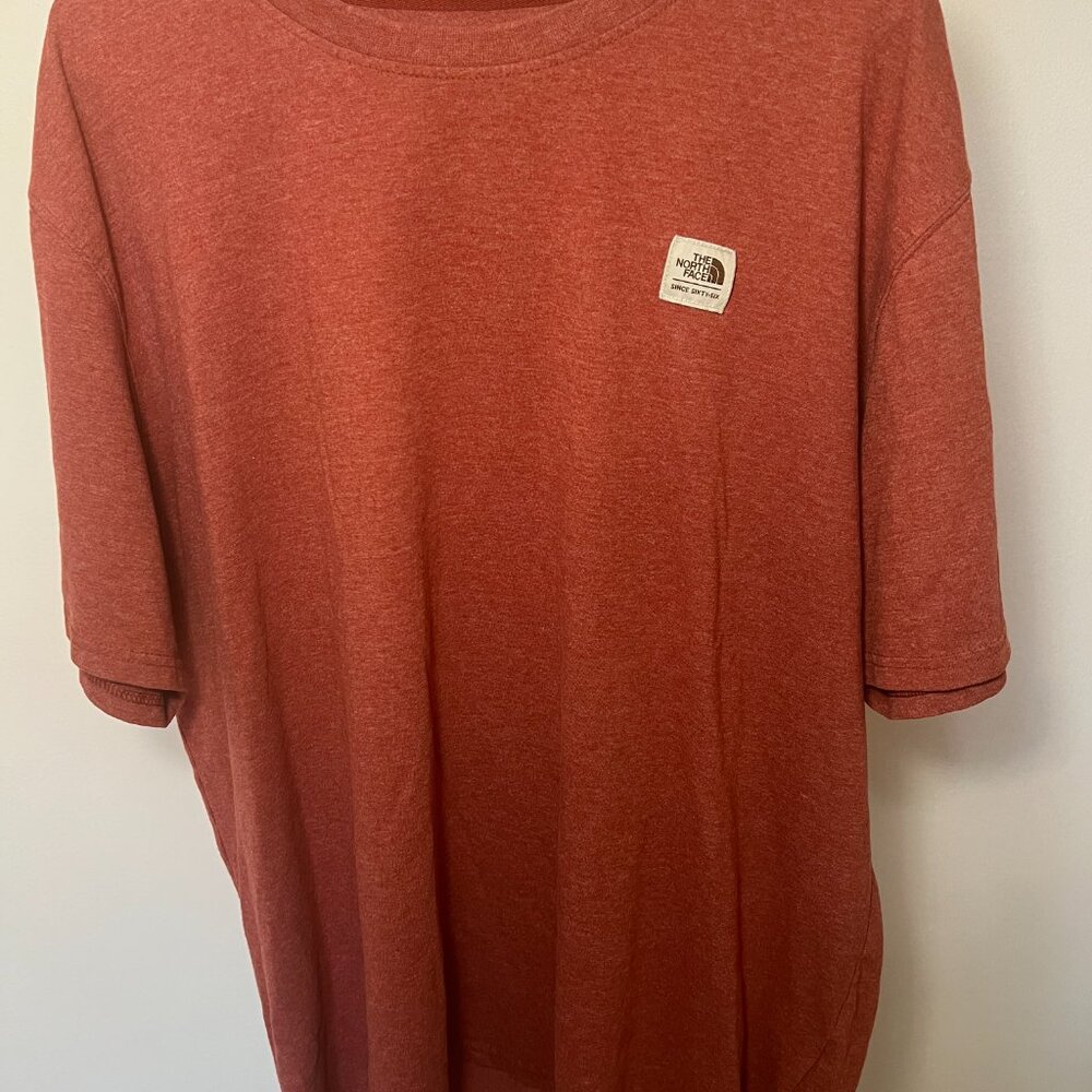 The North Face Men’s Short Sleeve Graphic Logo T-Shirt Red Heather XXL